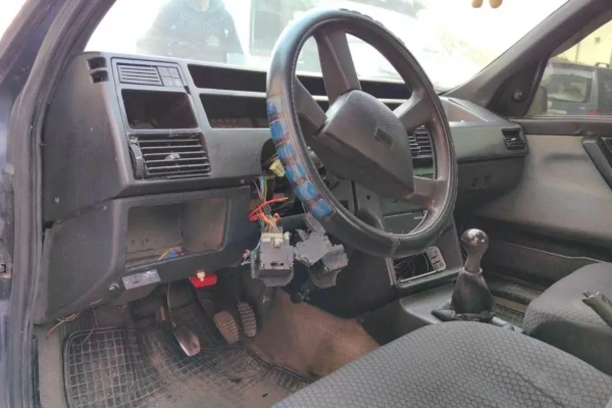 Oto hırsızları yakalandı