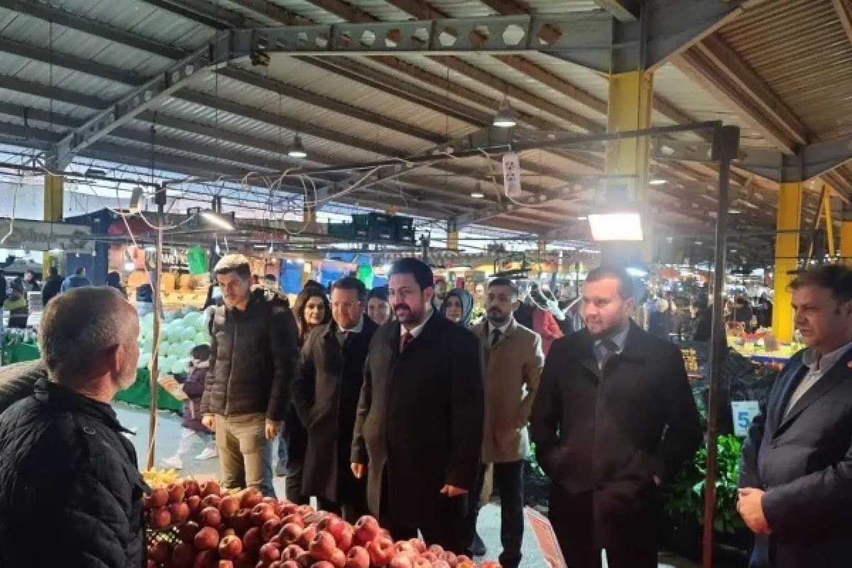 MHP'den esnaf ziyareti