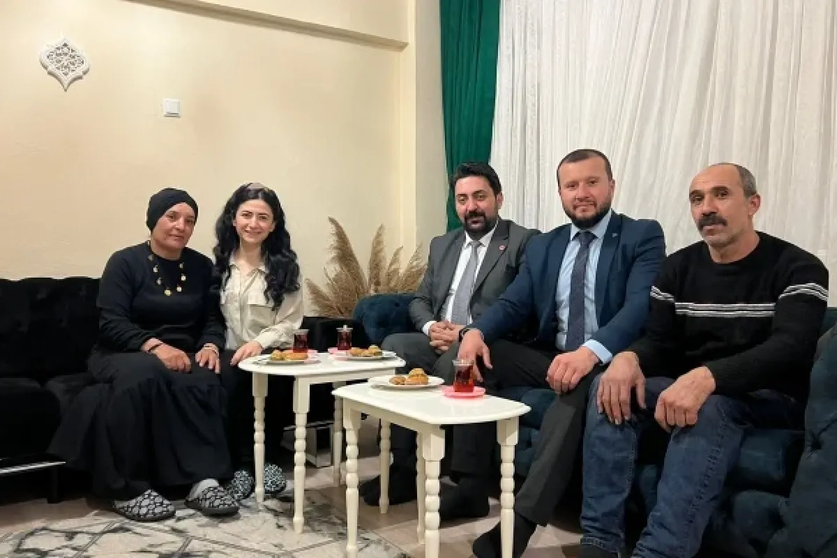 MHP'den "Komşum Nasılsın" ziyaretleri