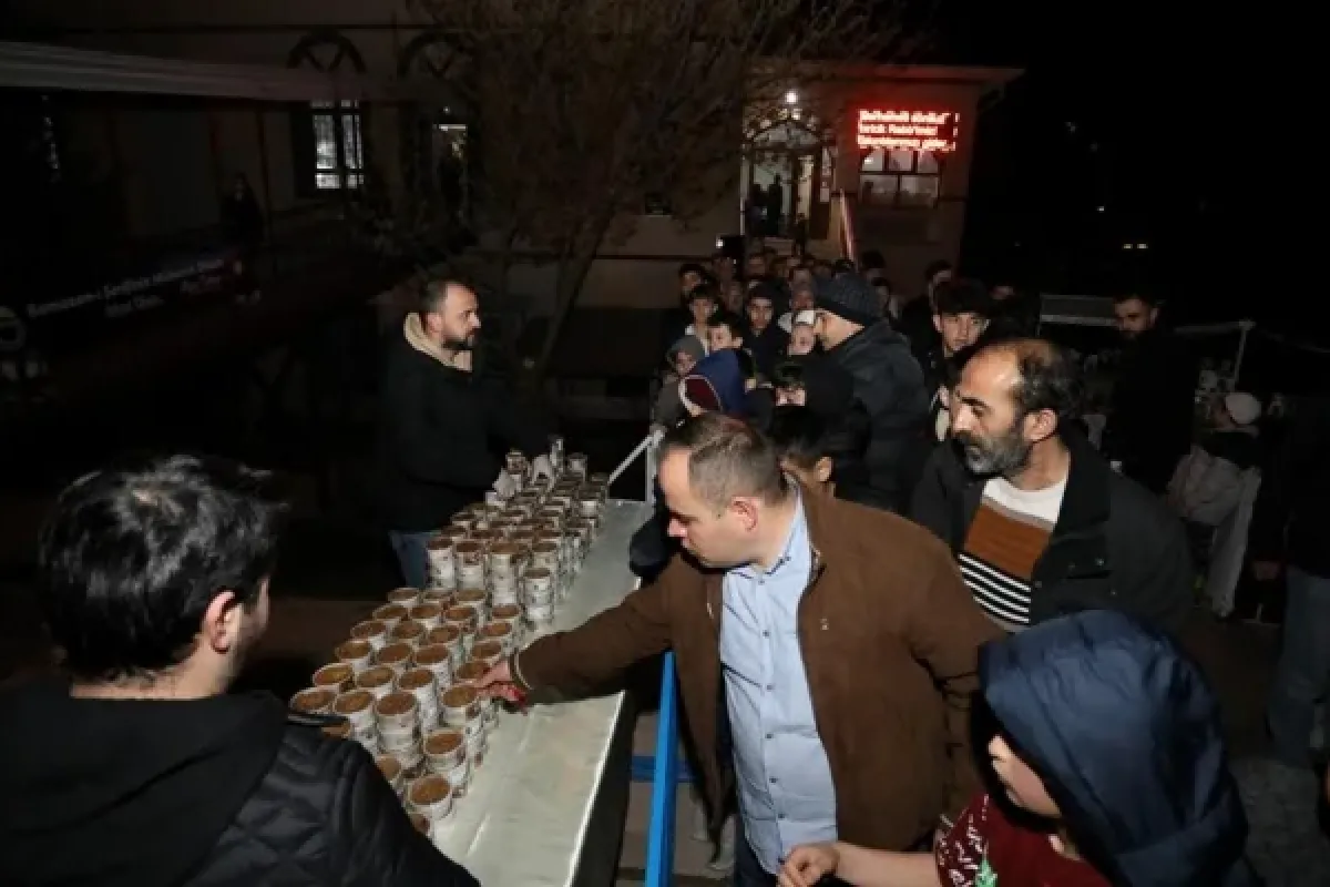 Hafız Ferruh Muştuer Gönülleri Mest Etti