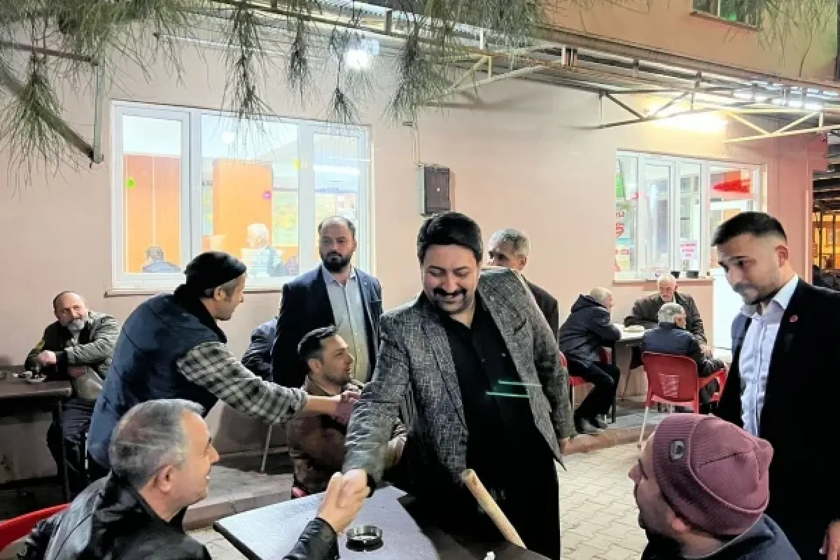 MHP İnegöl'de mahalle mahalle geziyor