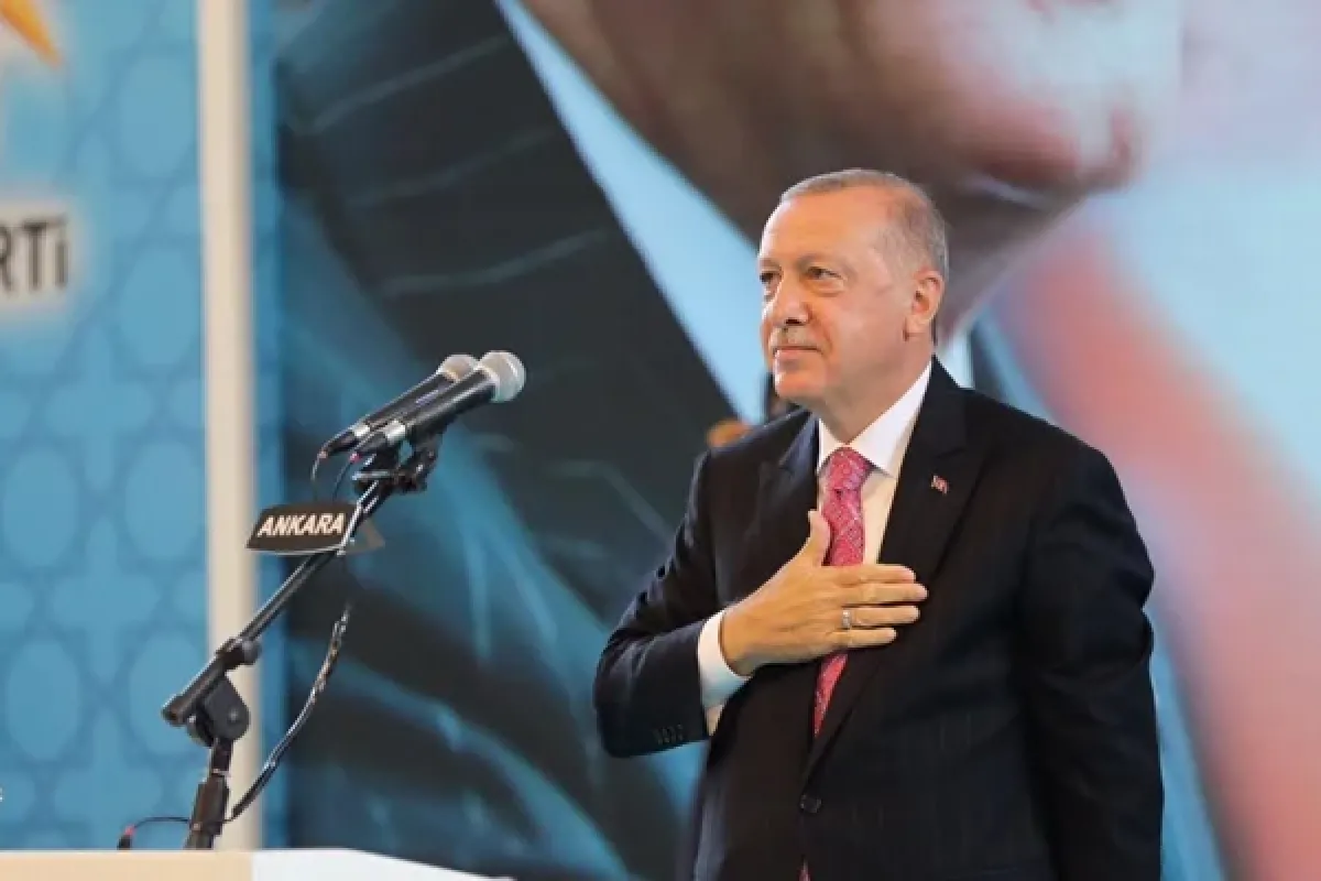 AK Parti'nin seçim kampanyasında kullanacağı sloganlar belli oldu
