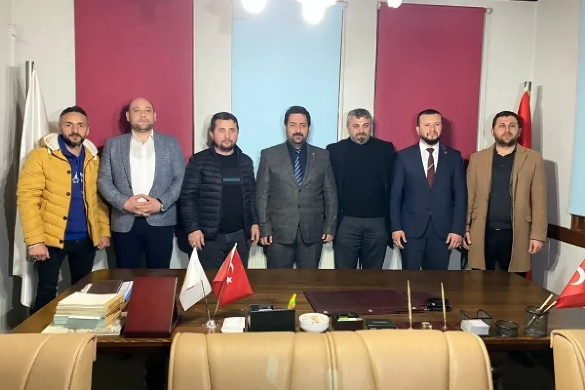 MHP'den Trabzonlular Derneği'ne ziyaret