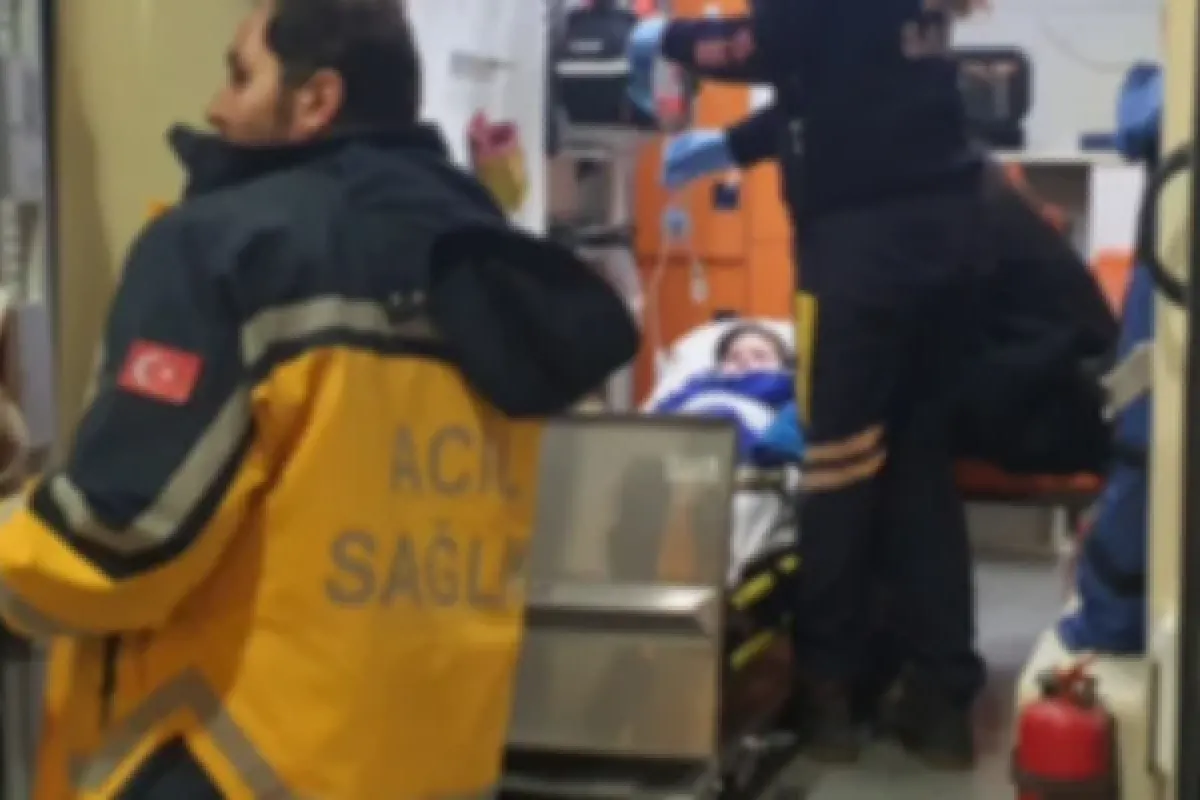 Şeker sanıp yuttu! Hastanelik oldu
