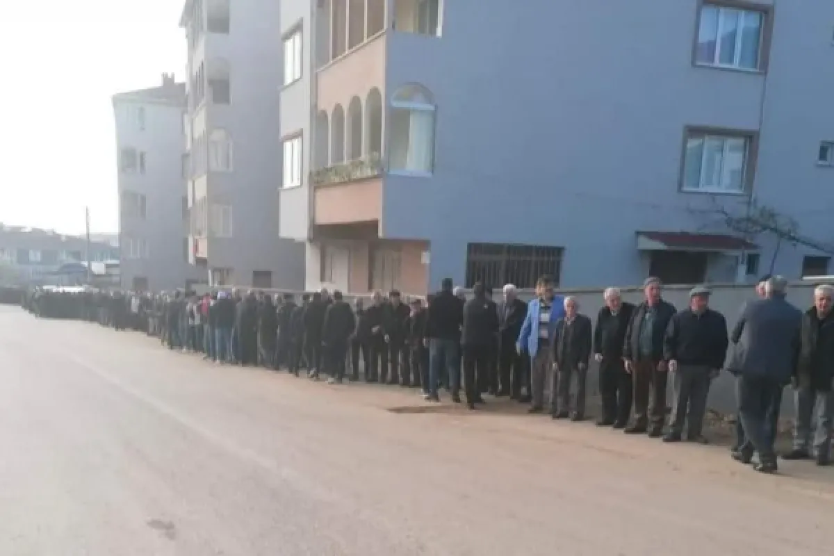 Cerrah'ta bayramlaşma geleneği devam ediyor