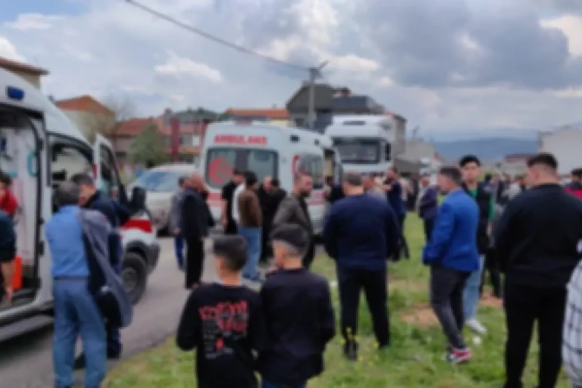 İnegöl'de gençlerin kavgasına büyükler dahil oldu