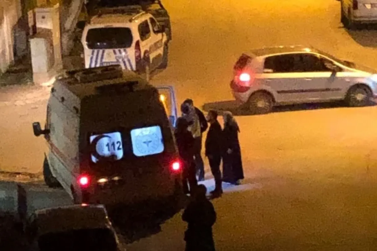 Evinde ölü bulundu