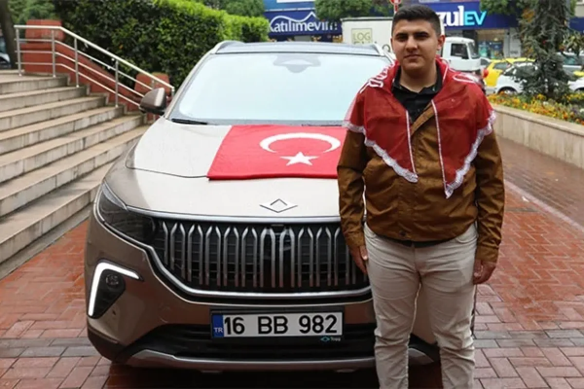 TOGG Asker Uğurlamasında