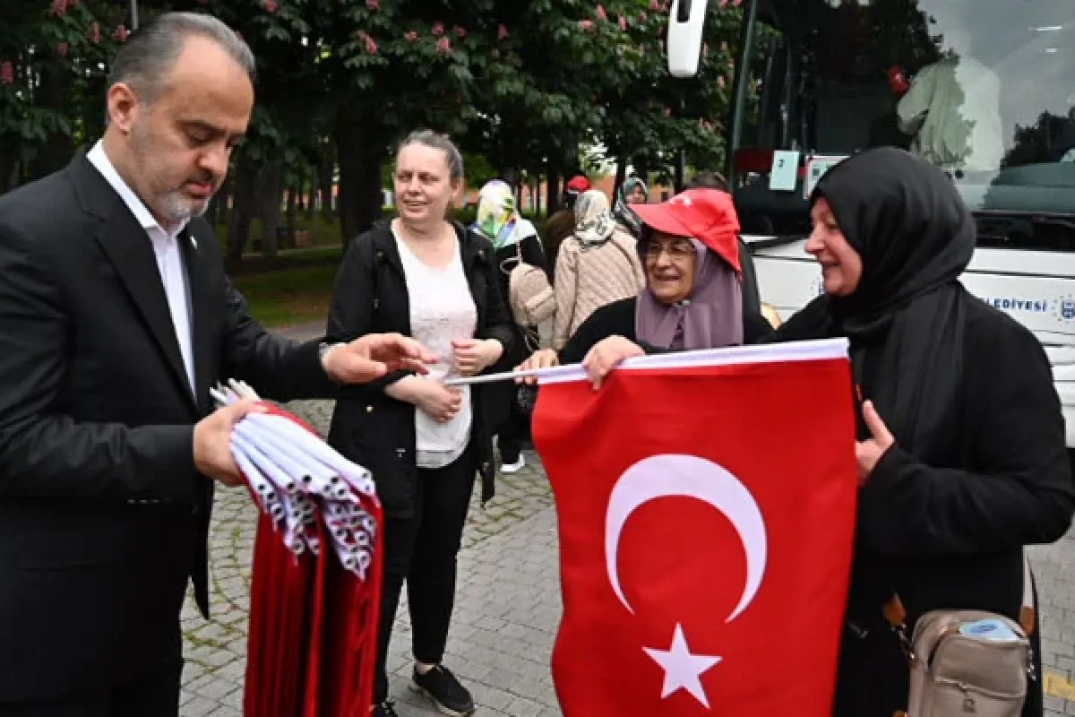 Bursa’dan Çanakkale’ye ‘vefa’ turu