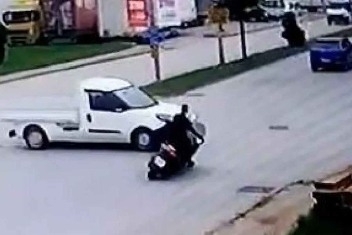 Kaza anı güvenlik kamerasında