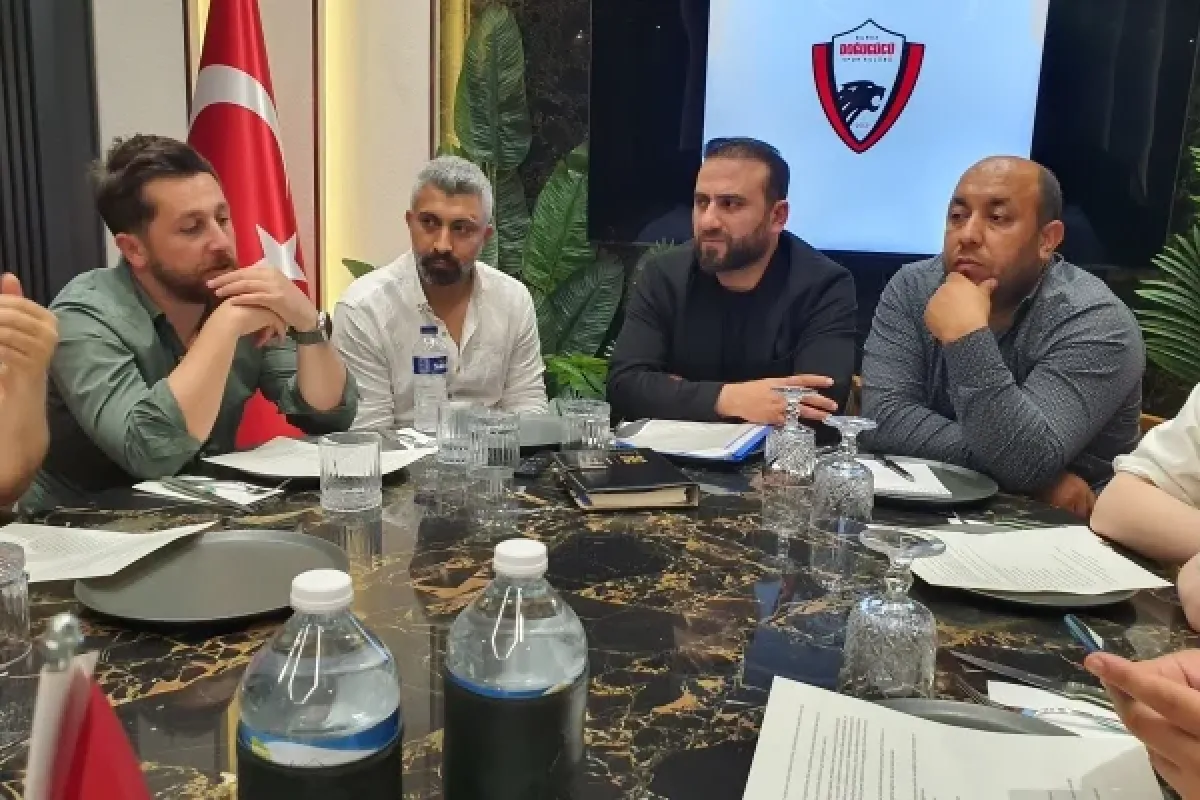 Kongreye davet