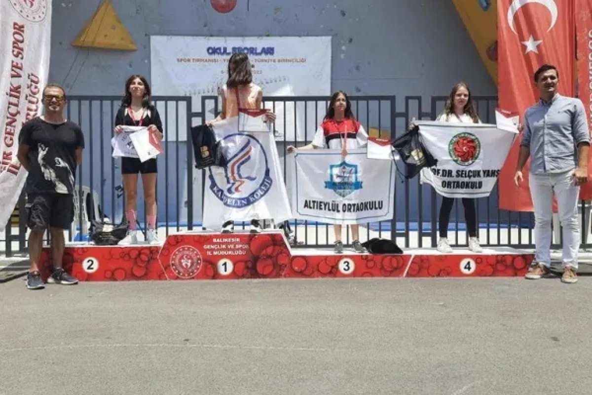 Spor Tırmanış Müsabakalarına İnegöllü Sporcular Damga Vurdu