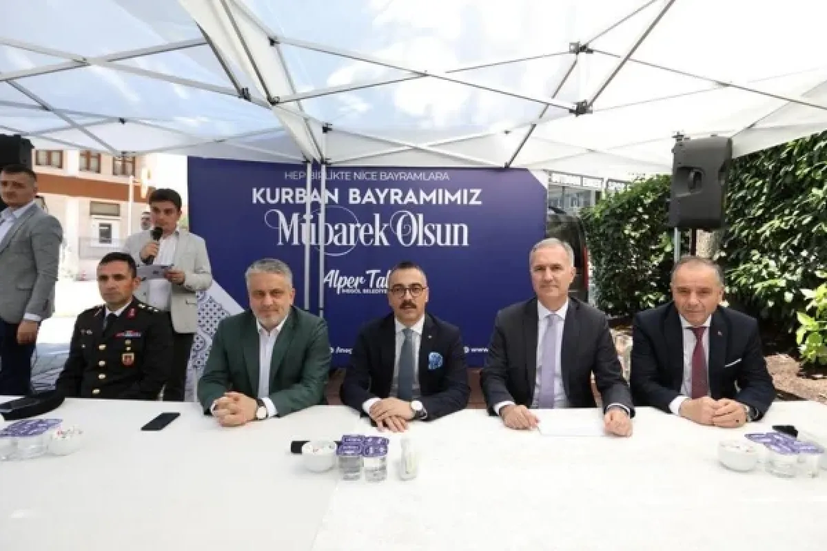 İnegöl Protokolü Bayramlaşma Töreninde Buluştu