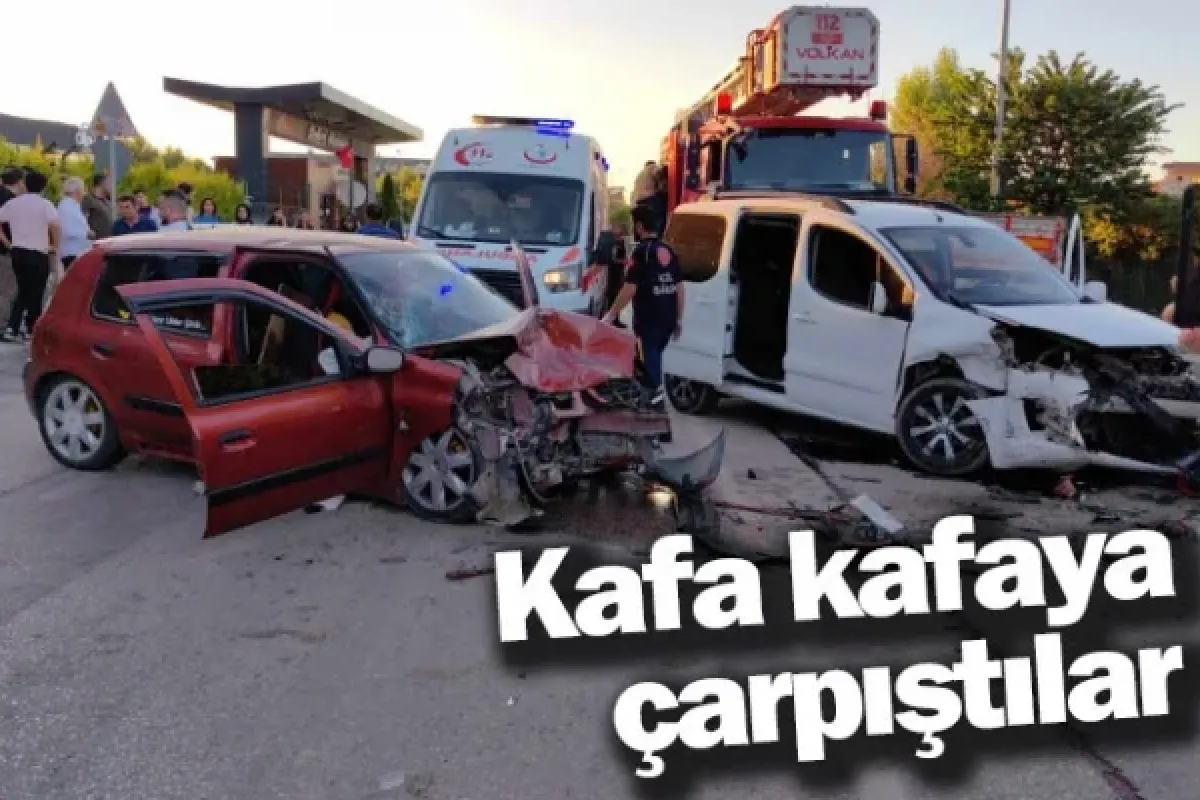 Kafa kafaya çarpıştılar