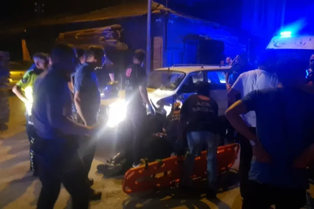 İhbara giden yunus ekibi otomobille çarpıştı