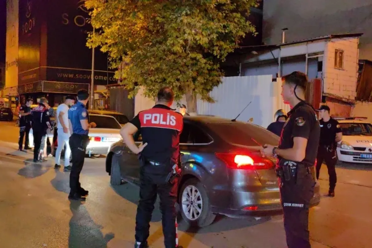 Polis ekiplerinden 'şok' uygulama