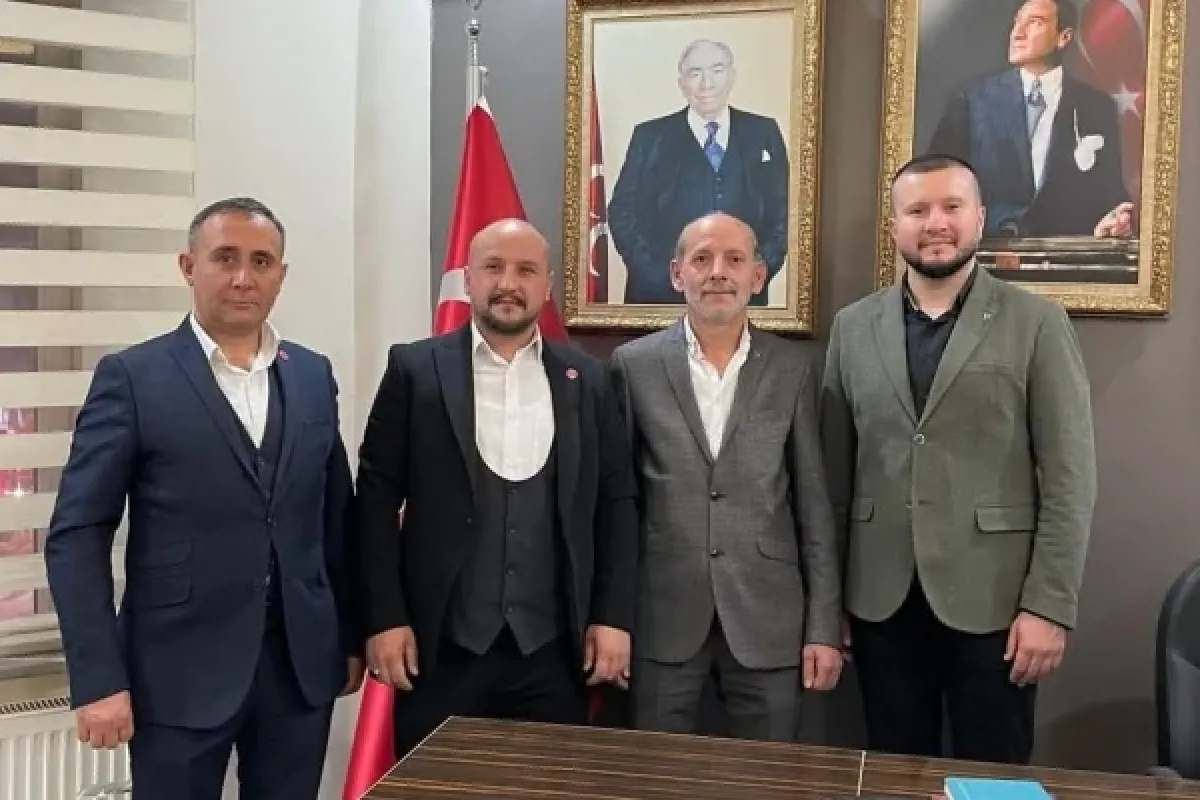 MHP'de seçim istifaları!