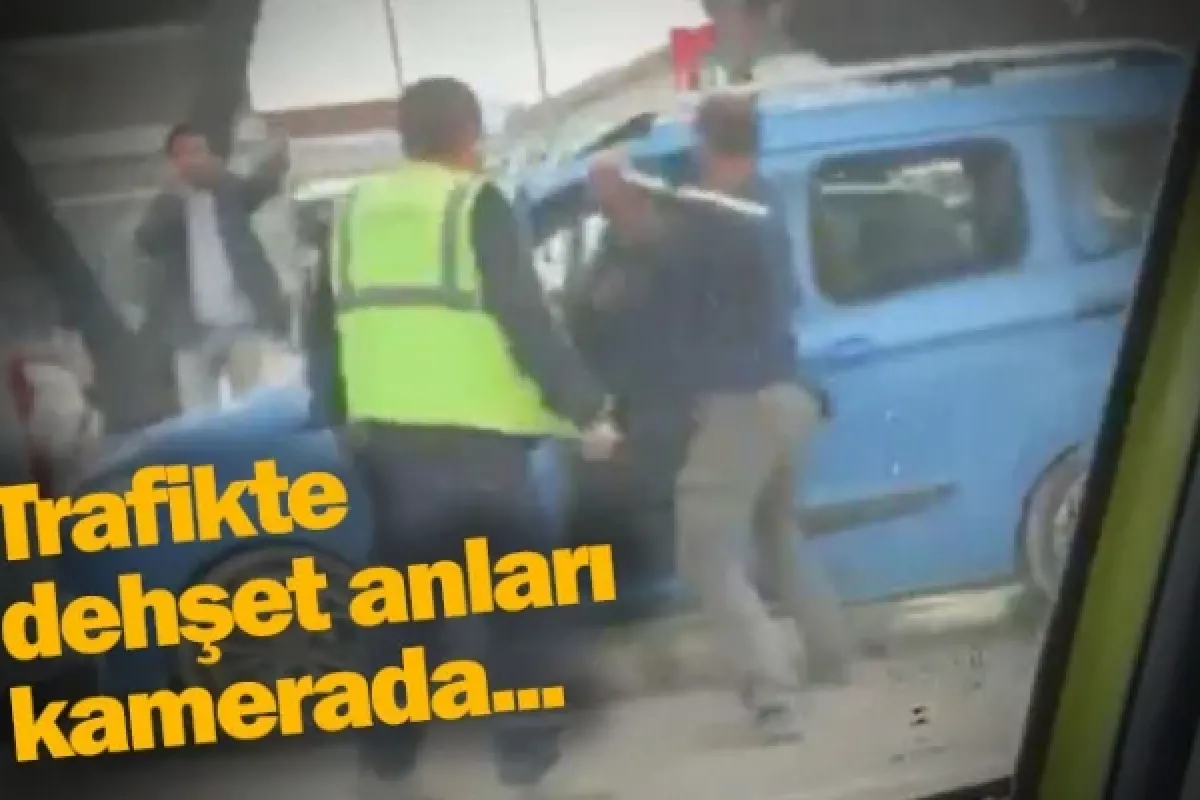 Trafikte dehşet anları kamerada...