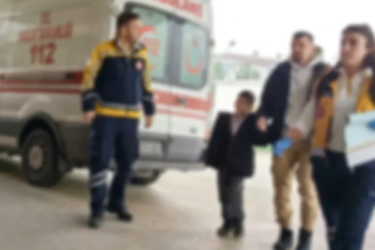 Baba oğul kazada yaralandı