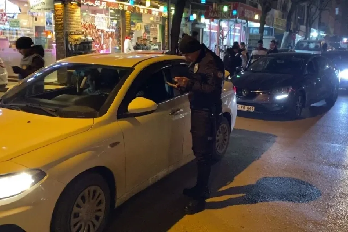 Uygulamalar sürüyor