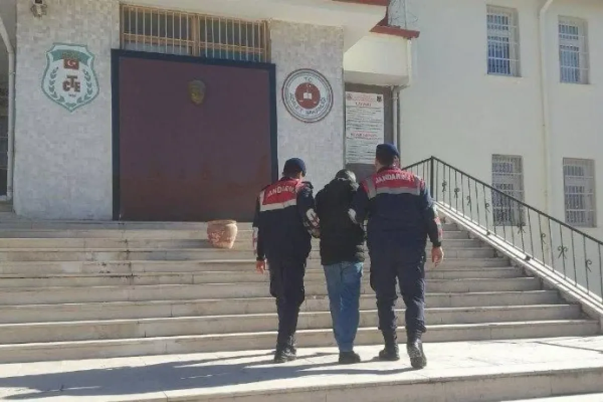 Bilecik'te yakalaması olan şahıs jandarmaya takıldı