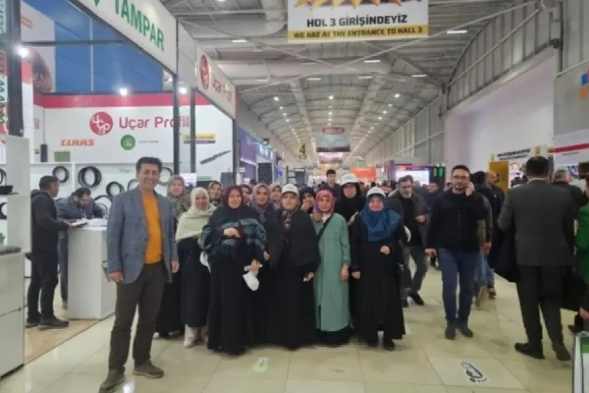 İnegöllü Kadın Çiftçiler Konya Tarım Fuarını Gezdi