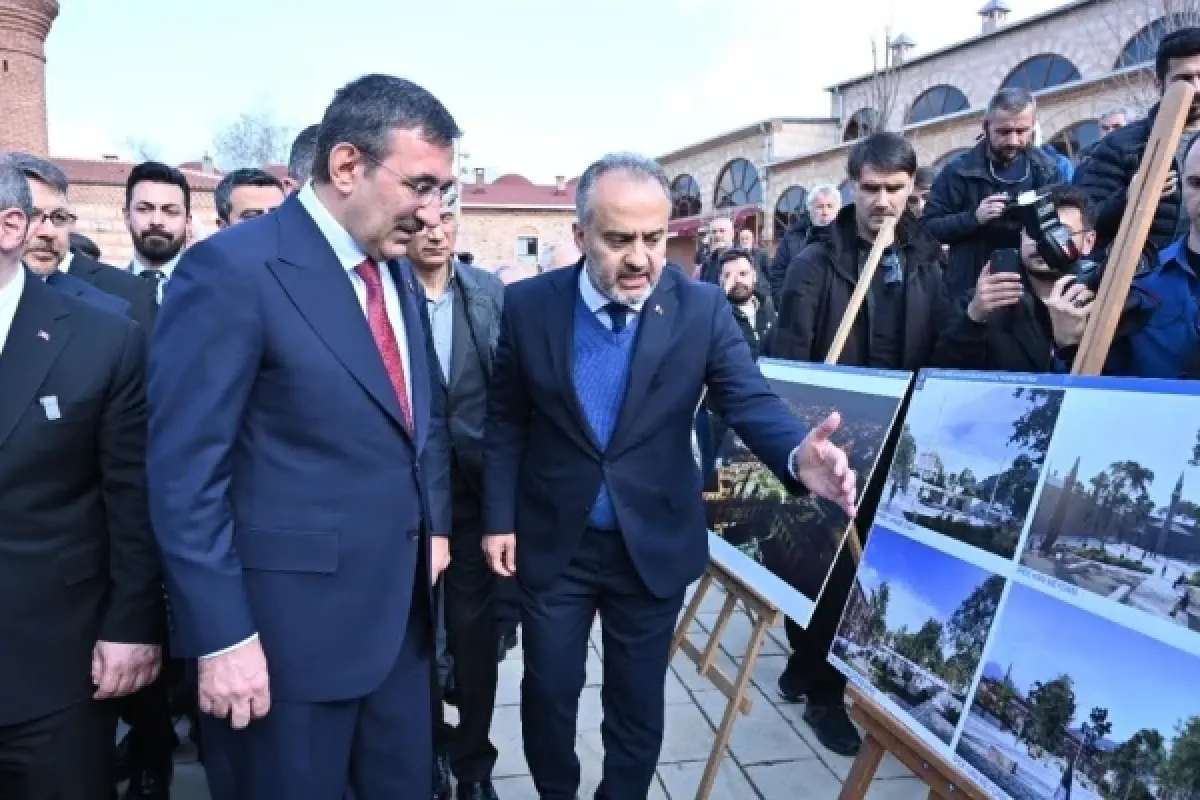 Cumhurbaşkanı Yardımcısı Yılmaz’dan Hanlar Bölgesi’ne tam not