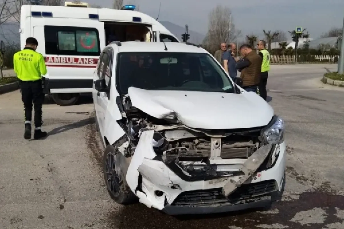 Kafa kafaya çarpıştılar!