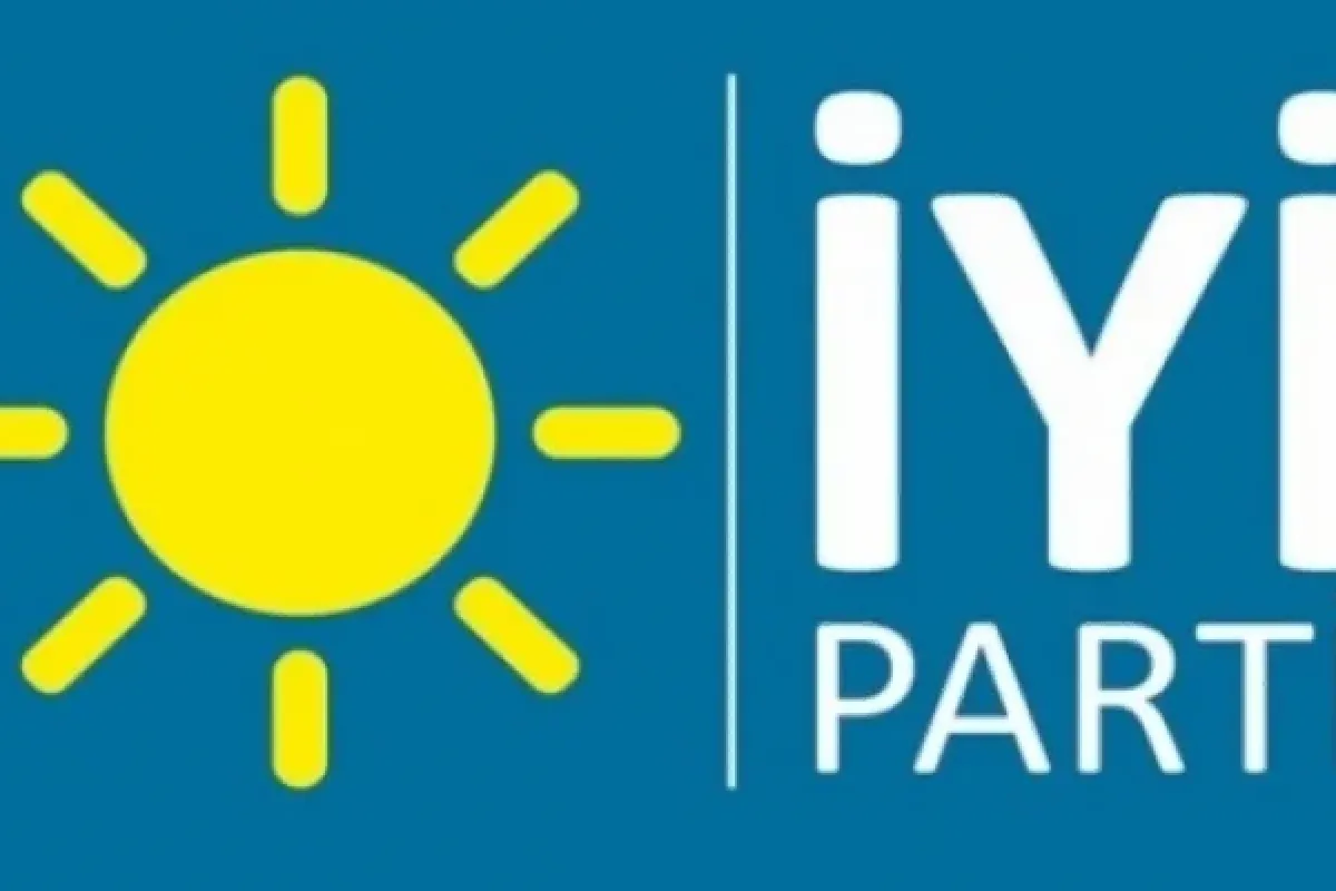 İYİ Parti'de peş peşe istifalar!