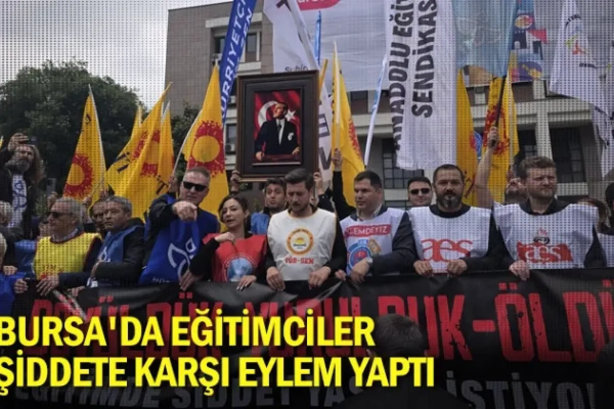 Bursa'da eğitimciler şiddete karşı eylem yaptı