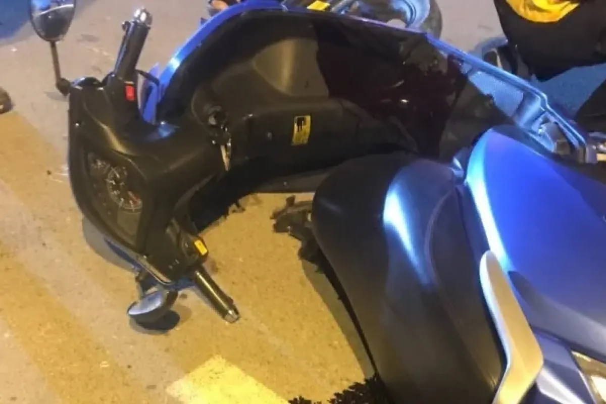 Motosiklet sürücüsü yaralandı