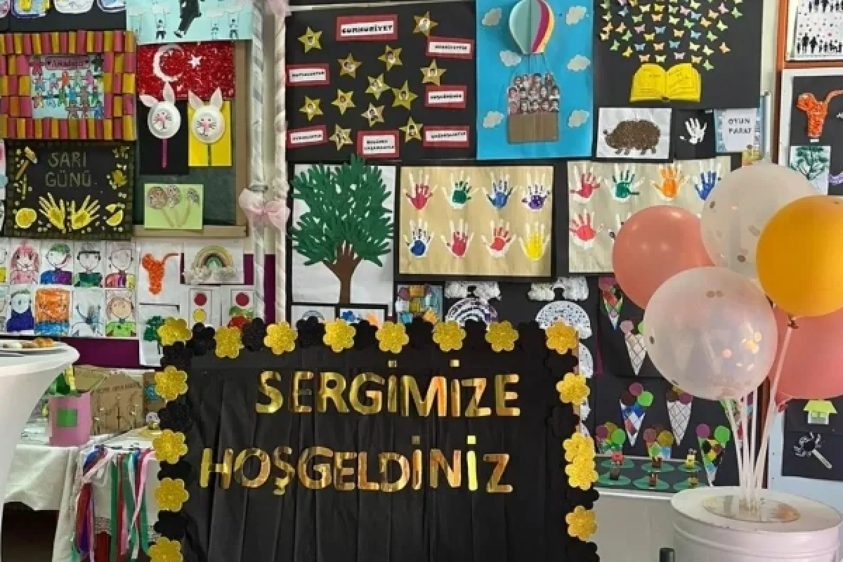 Miniklerden Muhteşem Sergi