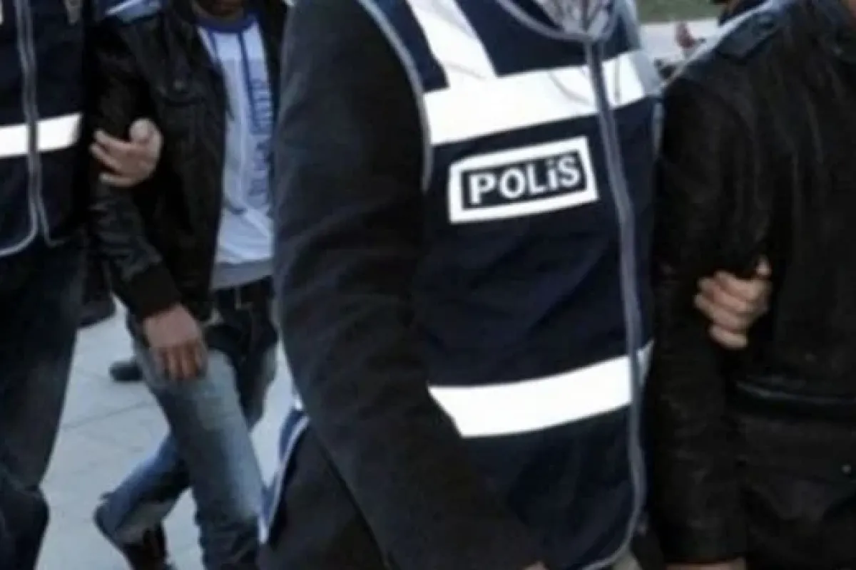 FETÖ'ye yönelik yapılan operasyonlarda 72 şüpheli yakalandı!