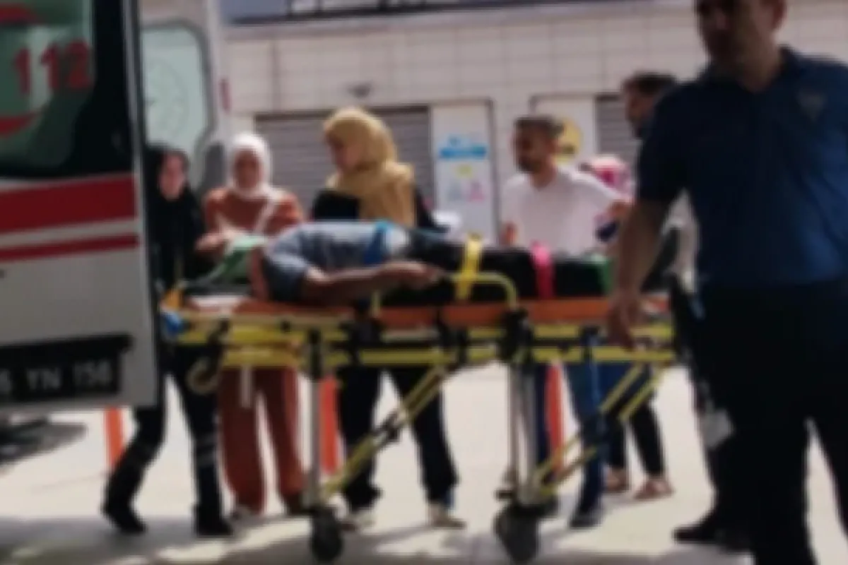 Kafa kafaya çarpıştılar!