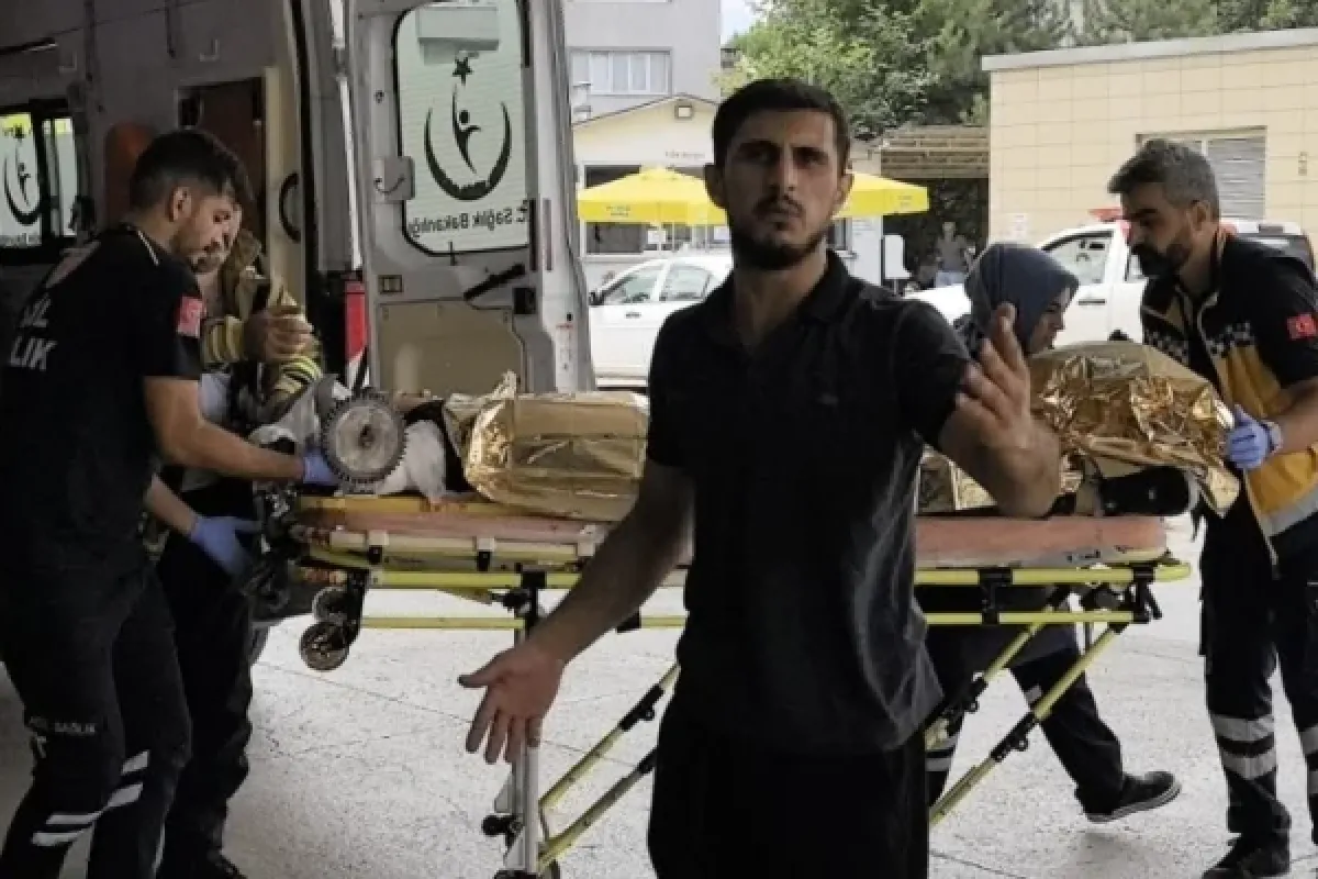 Kolunu makineye kaptırdı!