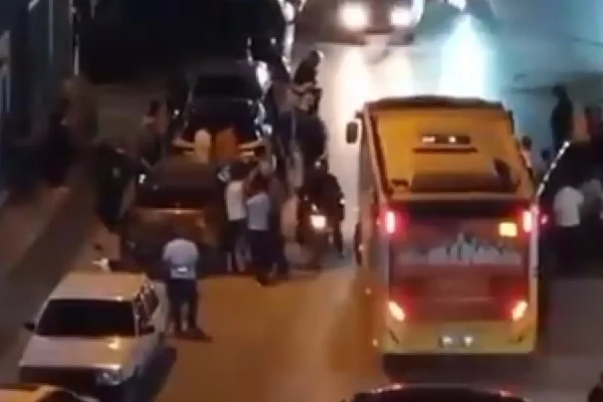 Kaza sonrası gergin anlar!