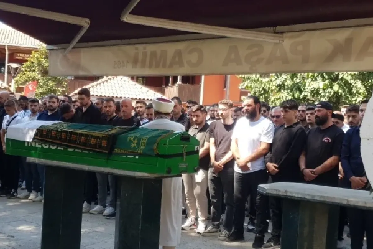 Son yolculuğuna uğurlandı