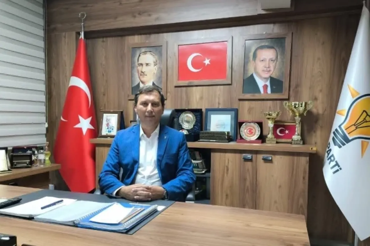 "Niyetleri üzüm yemek değil, apaçık bağcıyı dövmek!"