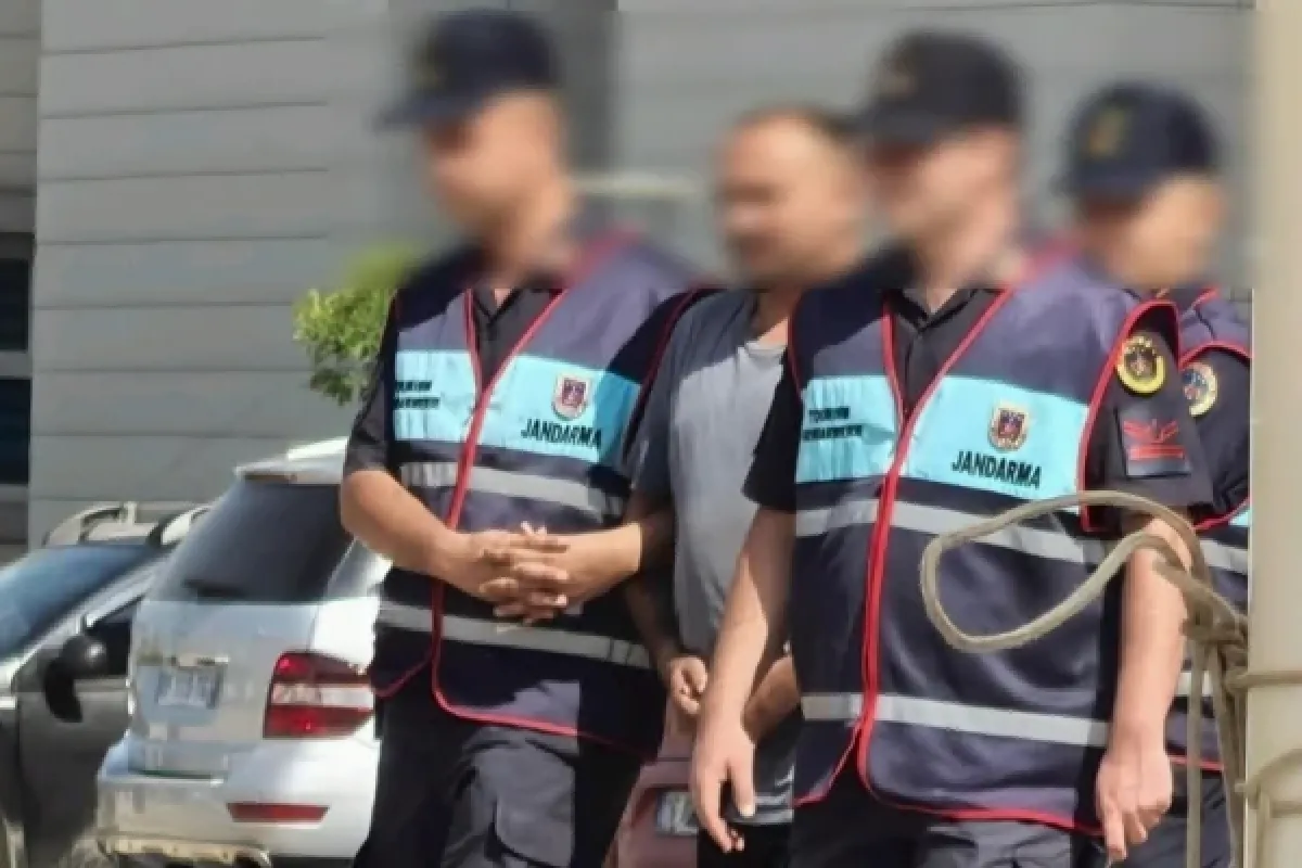 Cezaevine gönderildi