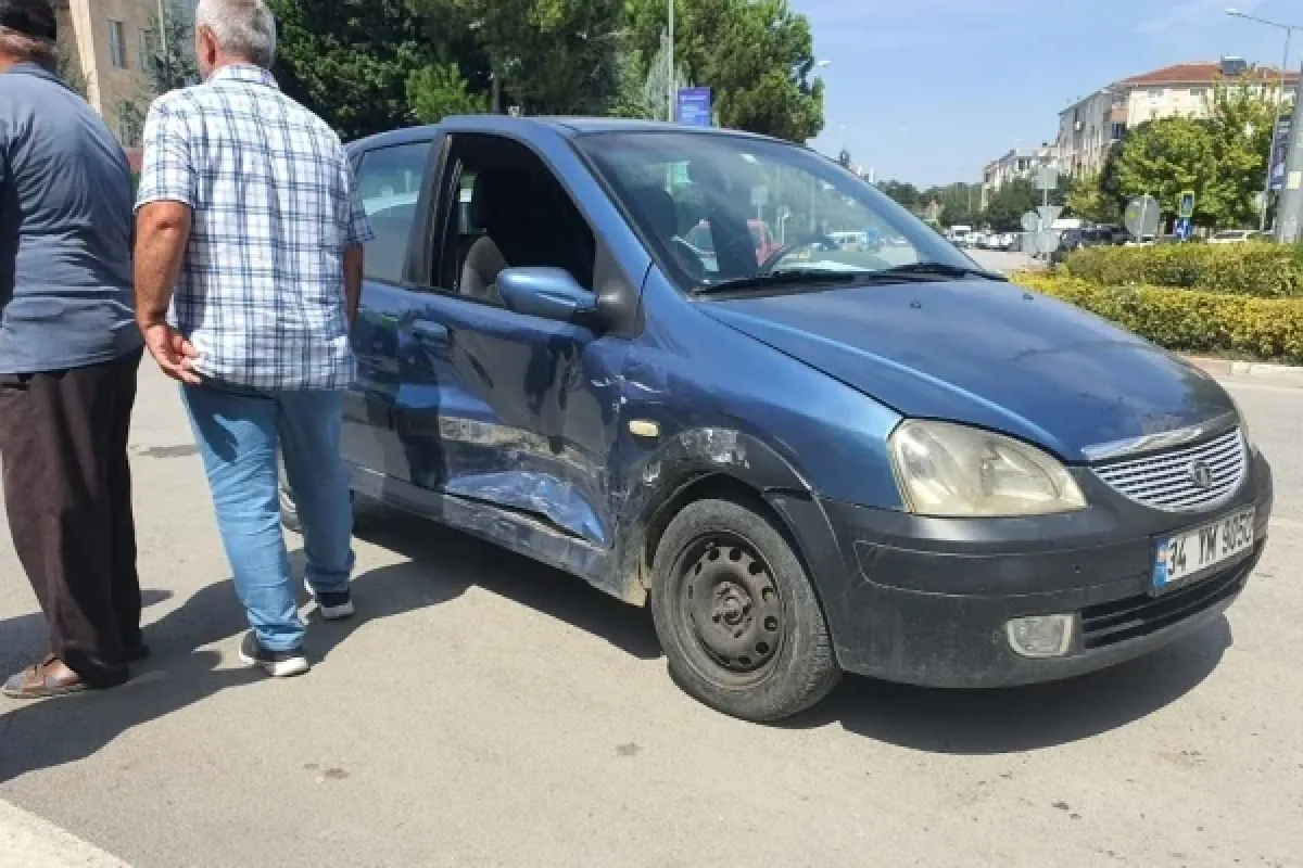 Otomobiller çarpıştı: 1 yaralı