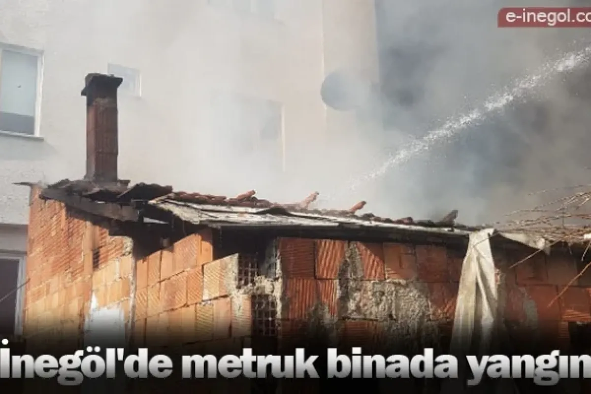 İnegöl'de metruk binada yangın