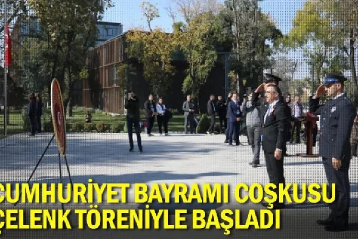 Cumhuriyet Bayramı Coşkusu Çelenk Töreniyle Başladı