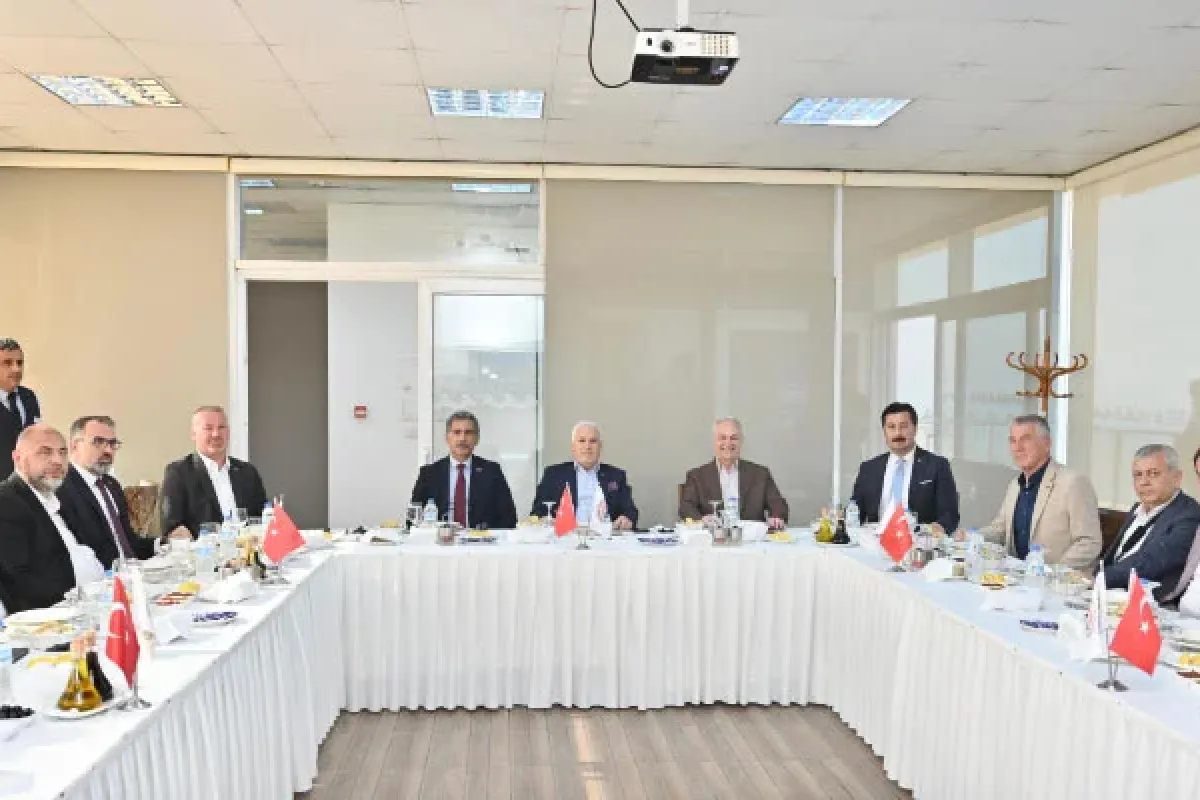 Belediye başkanları daha yaşanabilir bir Bursa için buluştu