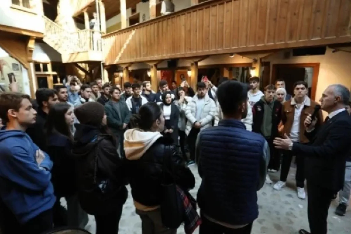 Şehre Yeni Gelen Üniversite Öğrencileri İnegöl’ü Tanıyor