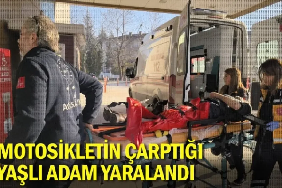 Motosikletin çarptığı yaşlı adam yaralandı