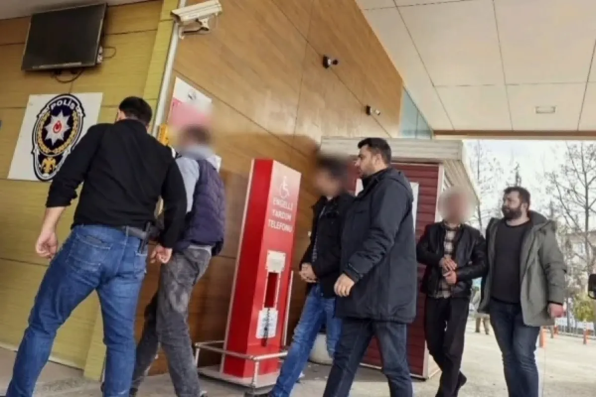 Polis yakaladı!