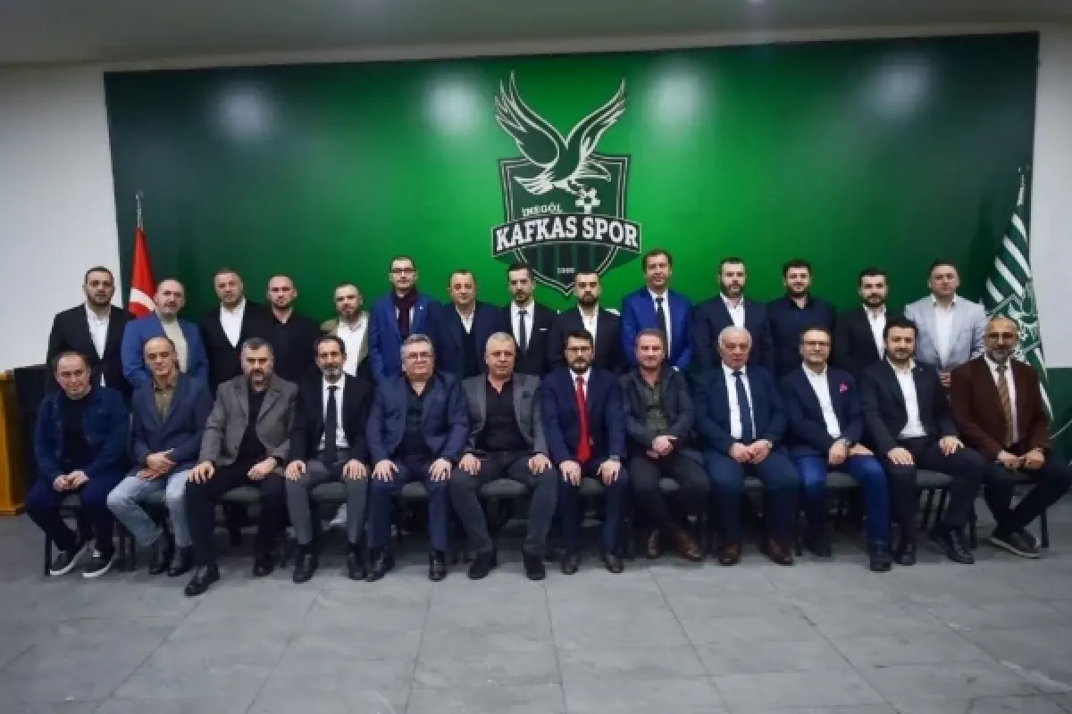 Kafkasspor'da kongre yapıldı! İşte yeni yönetim...