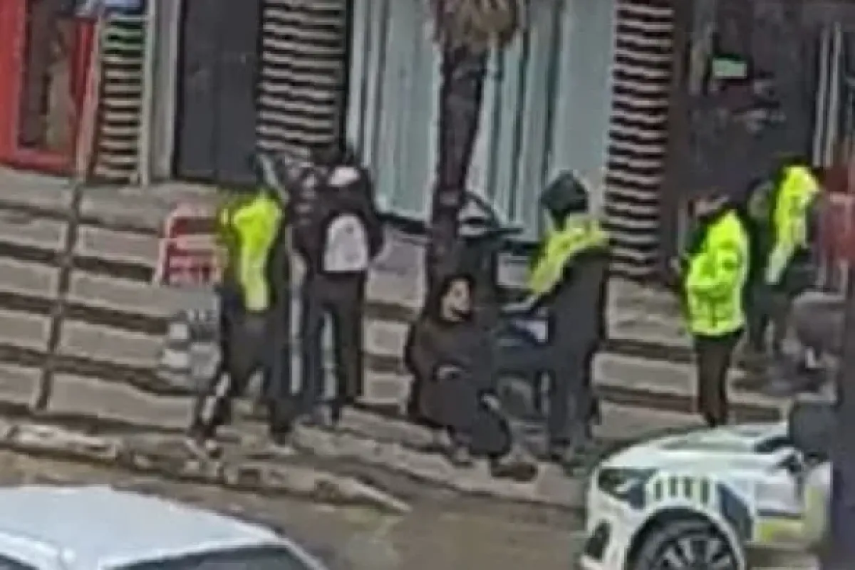 Gözünü hastanede açtı!