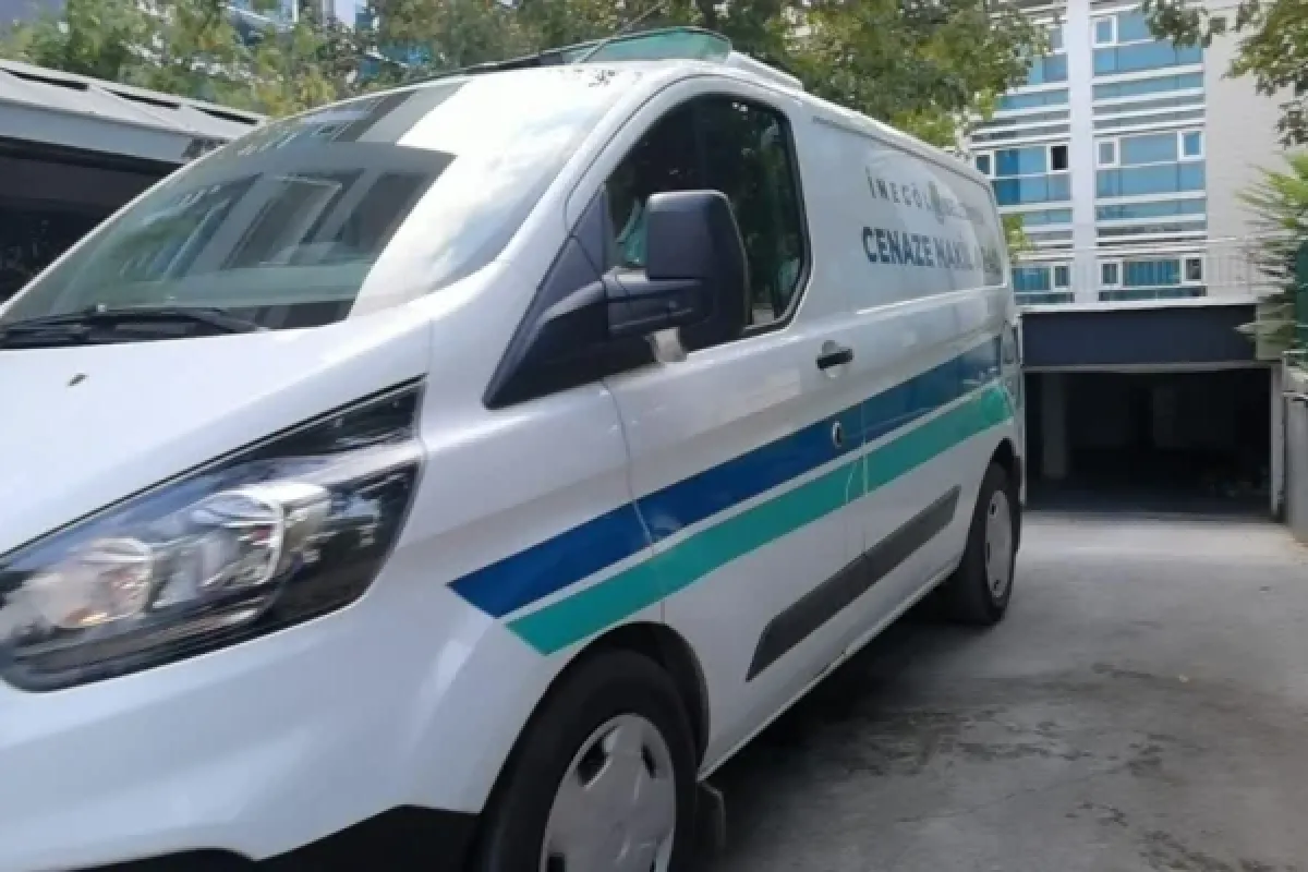 Cansız bedenini oğlu buldu