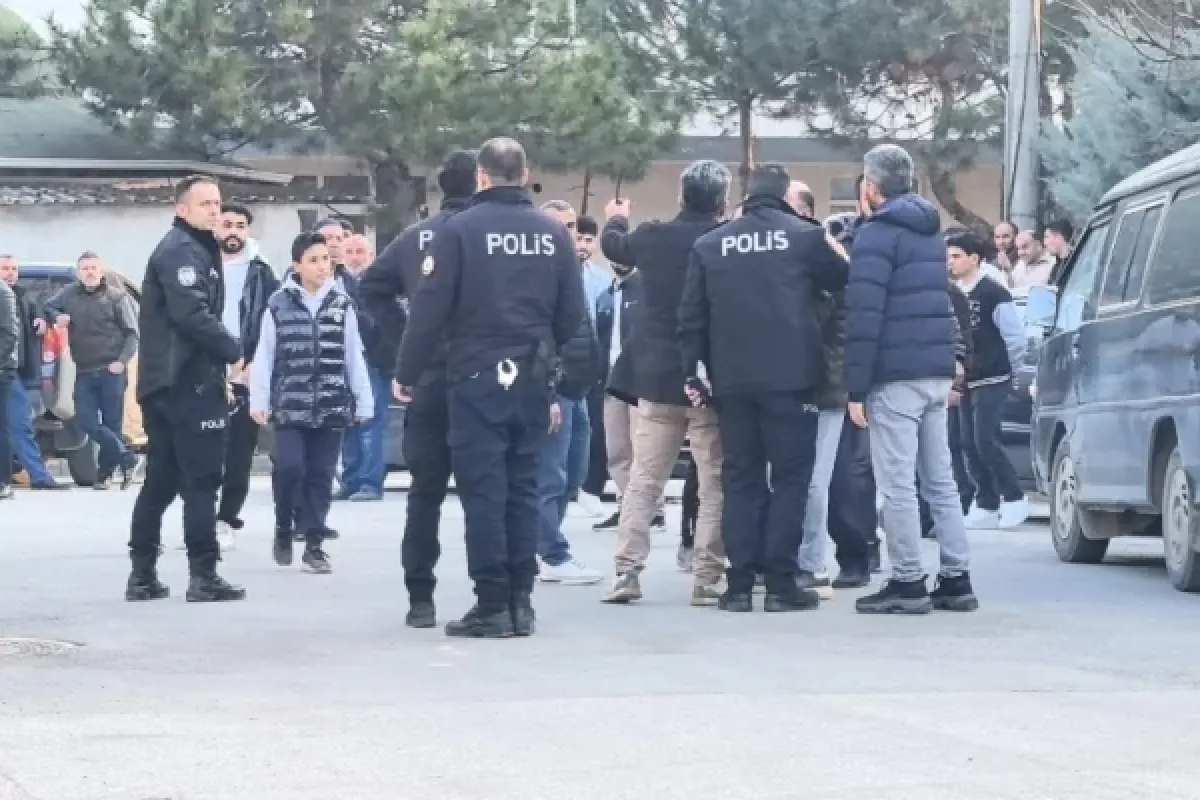İnegöl'de gergin anlar! Yaralılar var...
